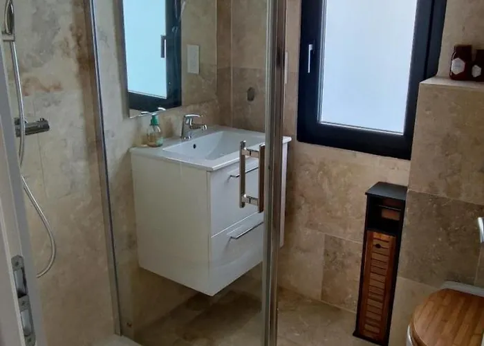 O Bresis D'ales! בית נופש